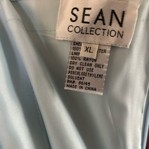 Sean Collection Blue Strapless Gown with Tulle Skirt and Beaded Bodice - Size XL - Picture 6 of 11